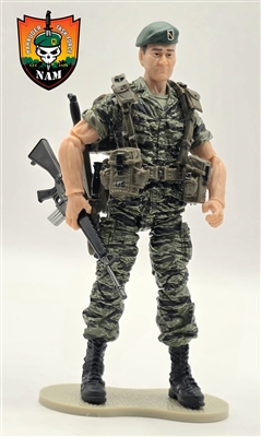 MTF Vietnam War- Deluxe US ARMY GREEN BERET RIFLEMAN with Gear - 1:18 Scale Marauder Task Force Action Figure